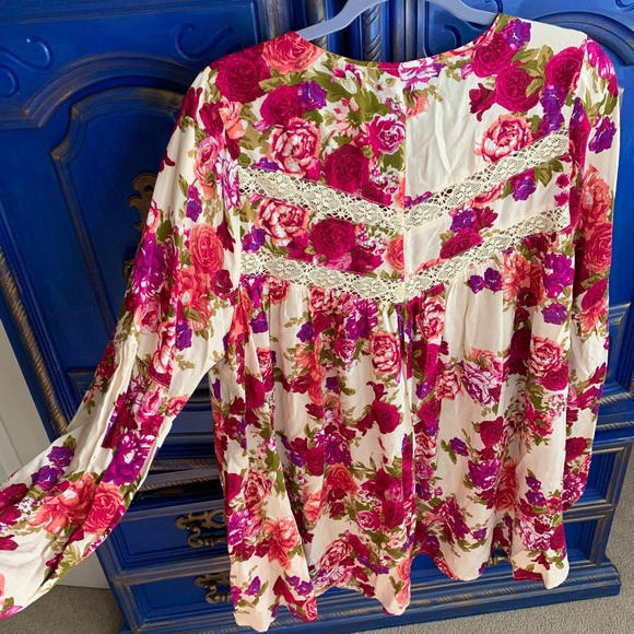 Umgee Bright Floral Blouse 3/4 Slvs Roses Boho LG - Picture 3 of 3